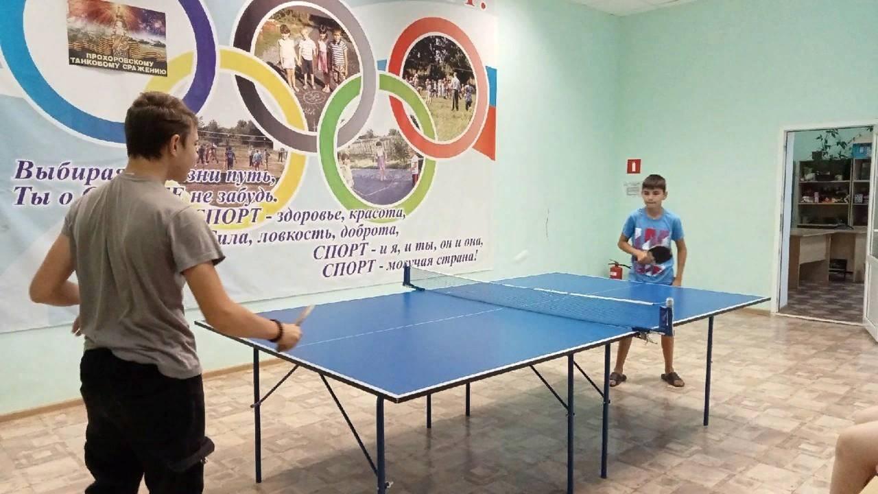Турнир по теннису название. Турнир по настольному теннису. Настольный теннис на улице. Турнир по теннису « быстрая ракетка» мероприятие. Теннисный турнир название мероприятия