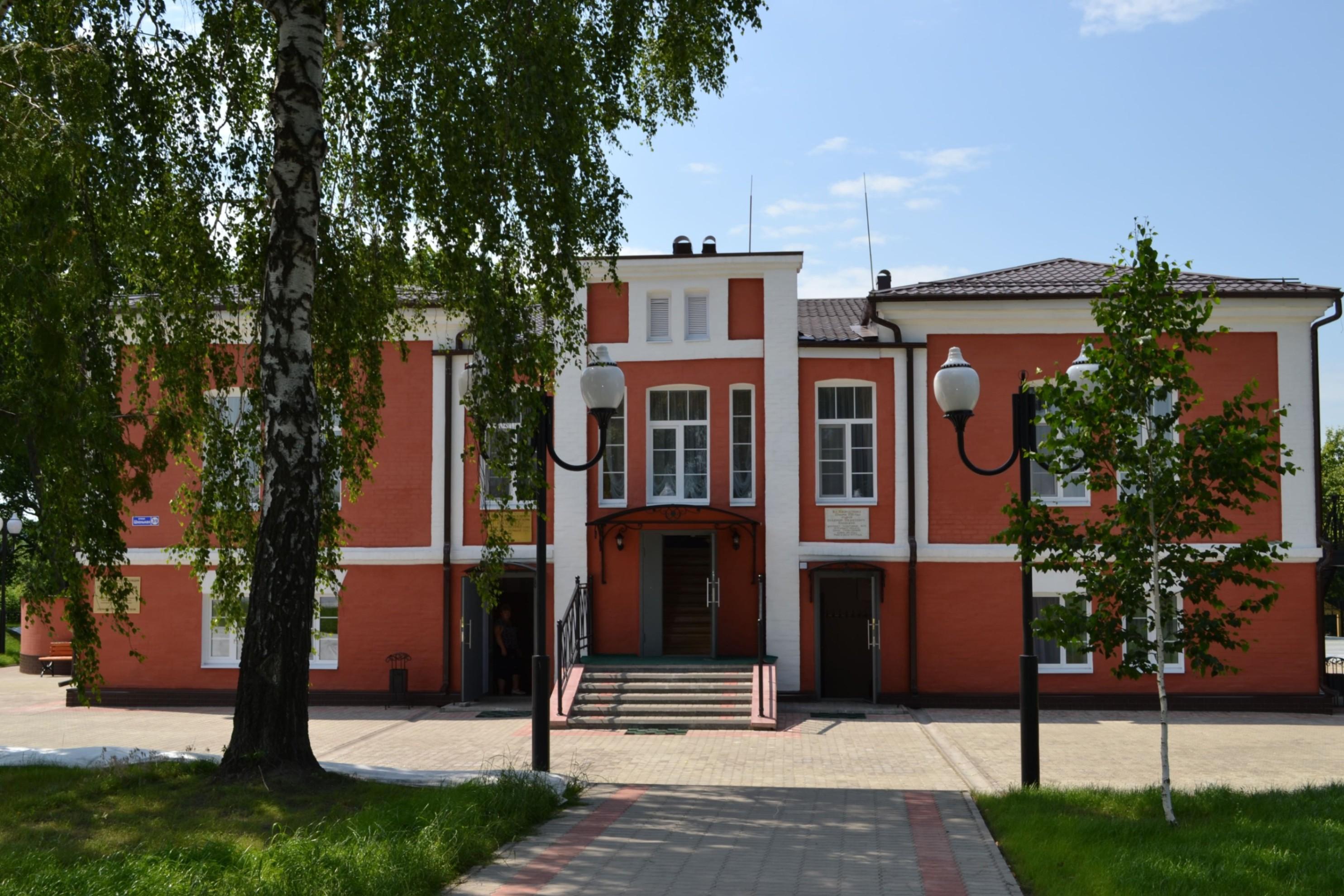 Мемориально-культурный комплекс В. Ф. Раевского. Адрес — Белгородская обл.,  Губкинский р-н, с. Богословка, ул. Школьная, д. 39. Фото, режим работы,  афиша и события. Культурный регион