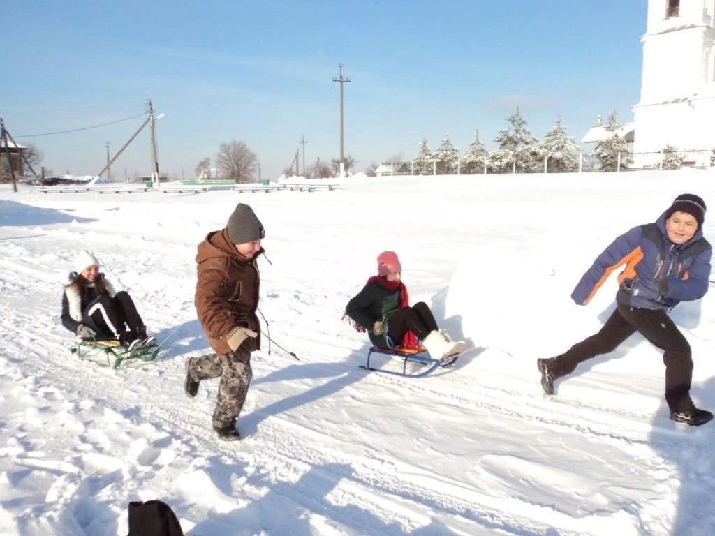 Зима игры на свежем воздухе