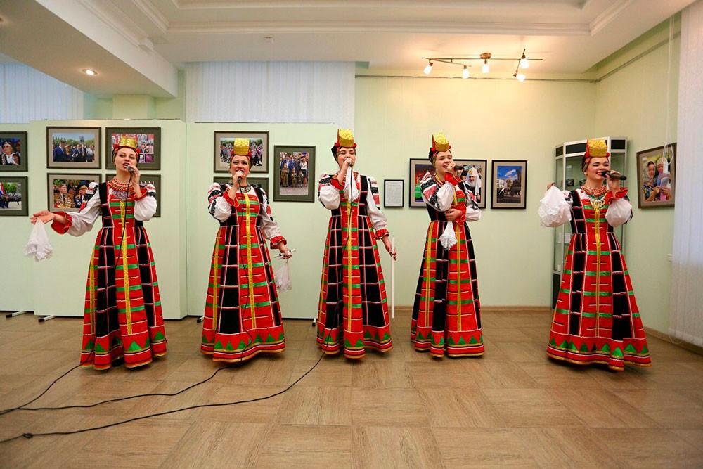 Народное творчество белгорода. Музей народной культуры Белгород. Музей народной культуры Белгород официальный сайт. Музей народной культуры Белгород Гражданский проспект 61. ГБУК Белгородский государственный музей народной культуры внутри.