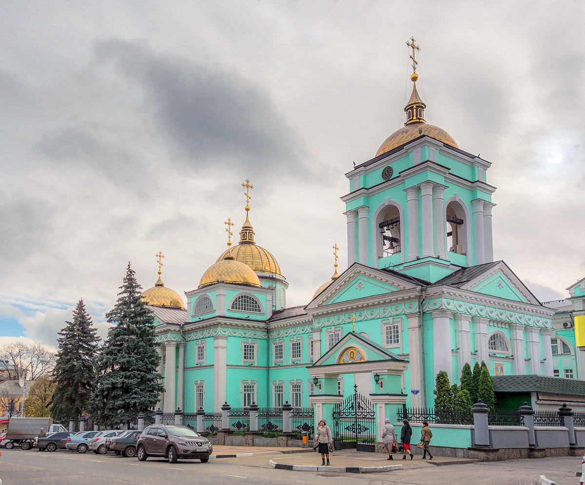 Преображенский собор. Адрес — Белгородская обл., г. Белгород, ул.  Преображенская, 63в. Фото, режим работы, афиша и события. Культурный регион