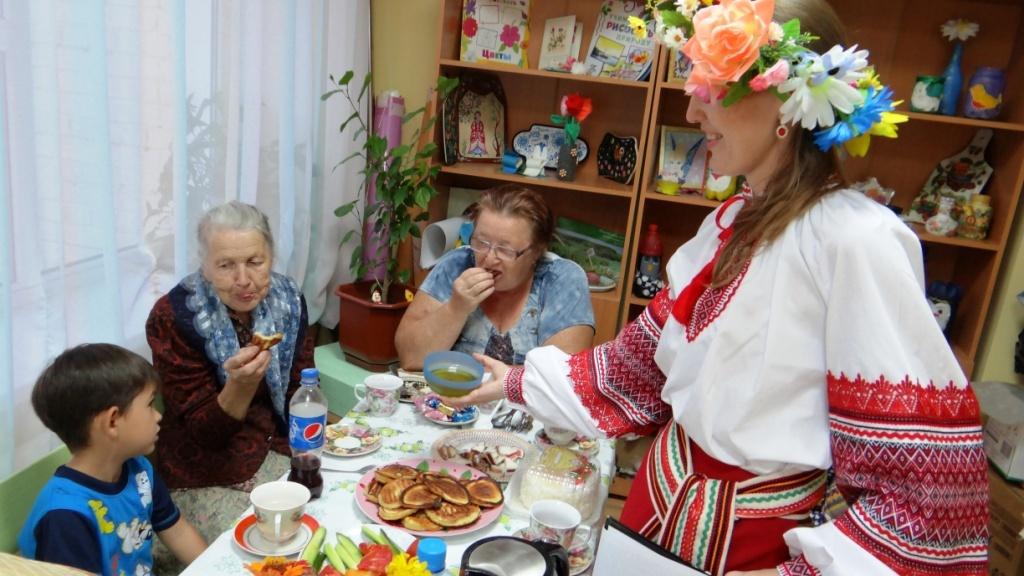 Новогодний сценарий для пожилых. Чаепитие для пожилых людей. Посиделки для пожилых. Чайные посиделки для пожилых. Осенние посиделки для пожилых.